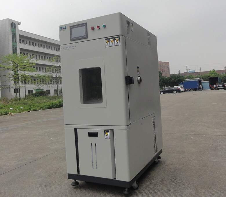 高低温试验箱 150L  (2).JPG